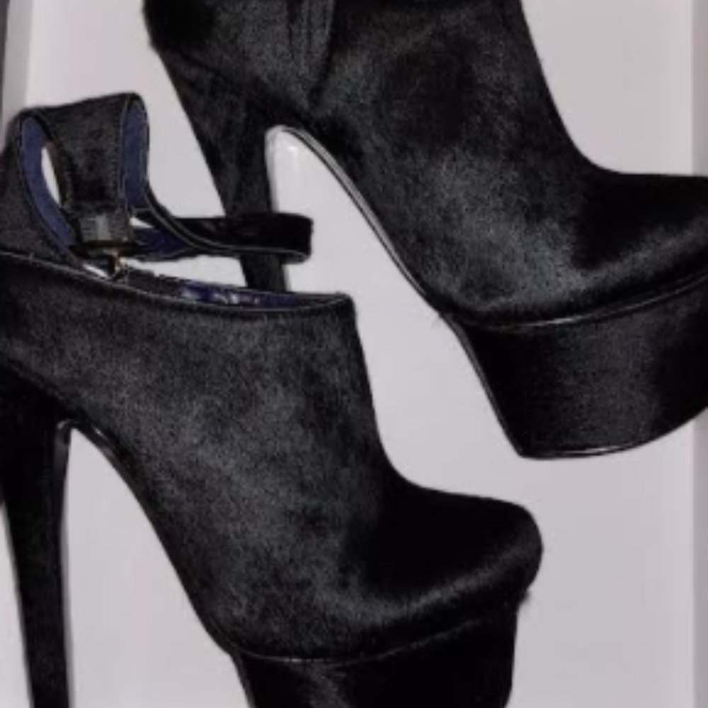 London Trash Shoe